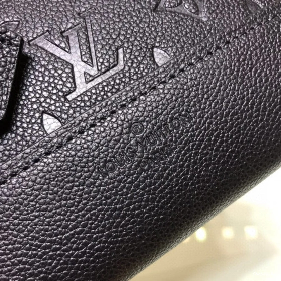 VUITTON EXCHANELUSIVE PRELAUNCH BB - NEO LOUIS ALMA NEO 0717